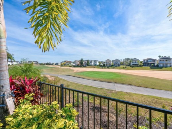 Luxury 4-Bedroom in Kissimmee- Perfect Family Getaway